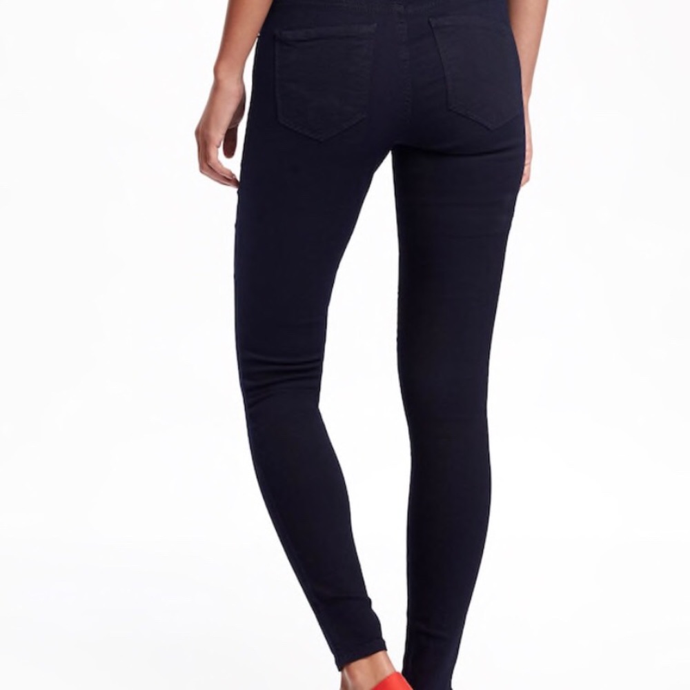 Rockstar Mid-Rise Jeggings